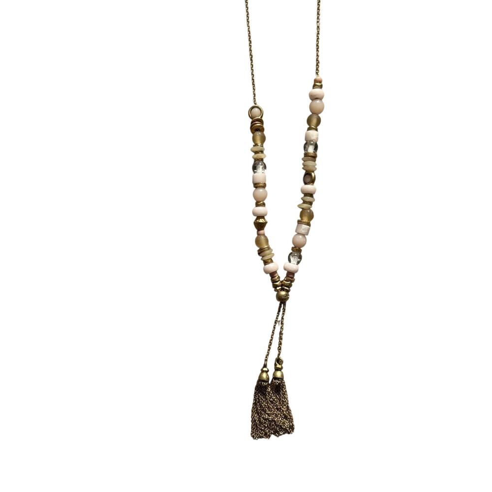 Stella & Dot Gold Necklace Pendant Fringe Tassel Pink Details Gorgeous